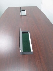 10_000000009042-225x300 W1950 PLUS製ミーティングテーブルを買取りました。